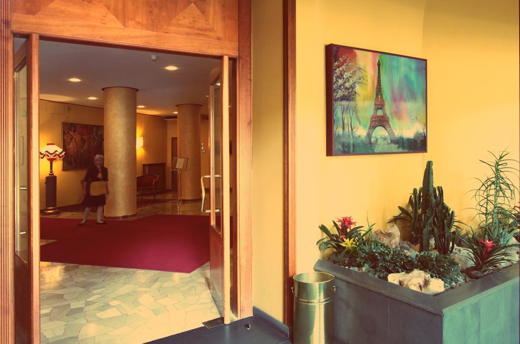 Hotel De Paris Terni Eksteriør billede