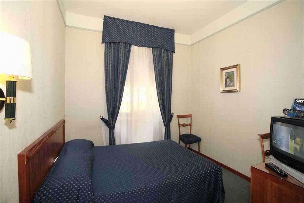 Hotel De Paris Terni Eksteriør billede