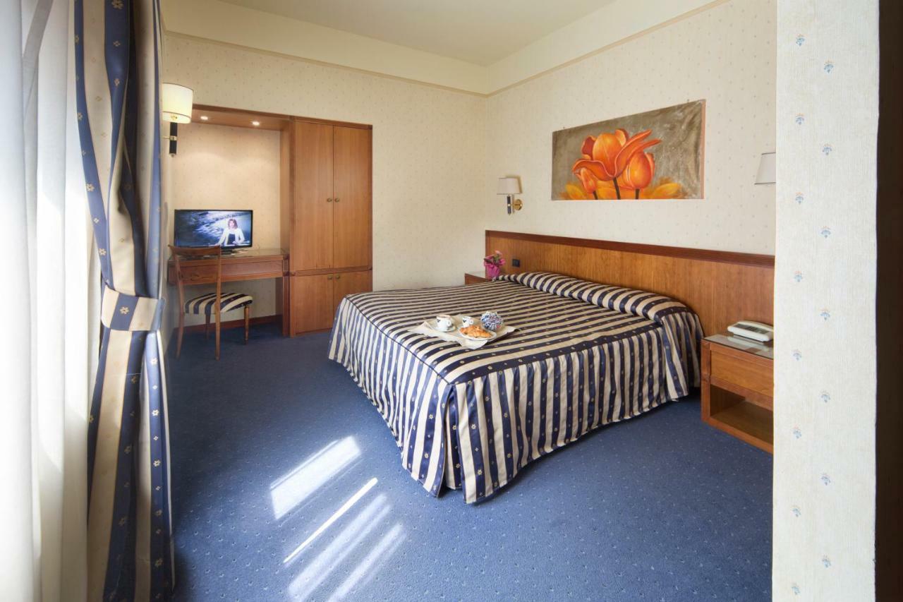 Hotel De Paris Terni Eksteriør billede